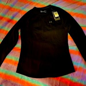 COPY - Women nwt med under Armour top